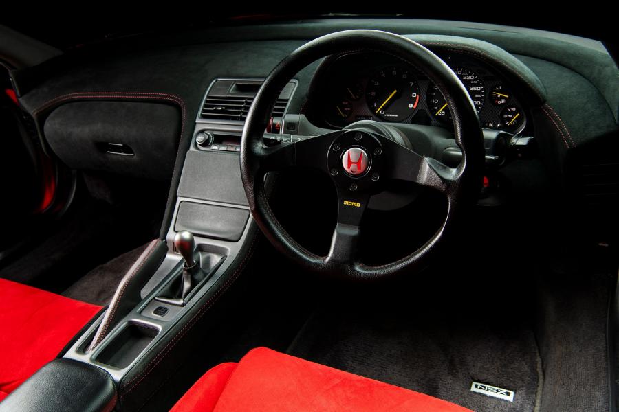 Торпедо Honda NSX-R (NA1) 1993 года  (фото 2 из 44)